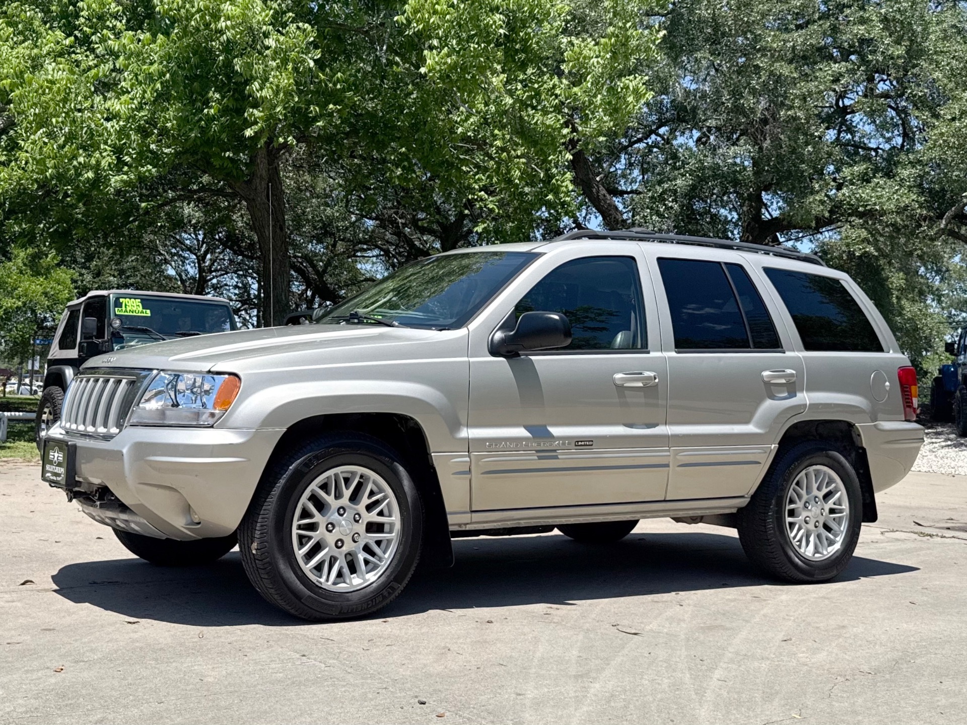 Used-2004-Jeep-Grand-Cherokee-Limited