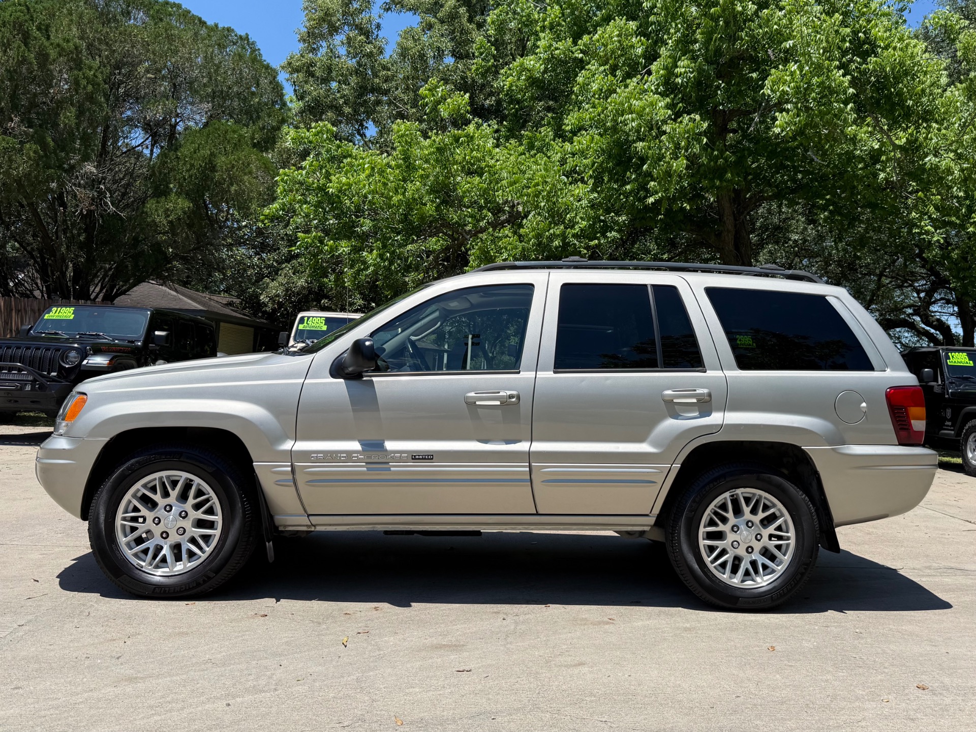Used-2004-Jeep-Grand-Cherokee-Limited