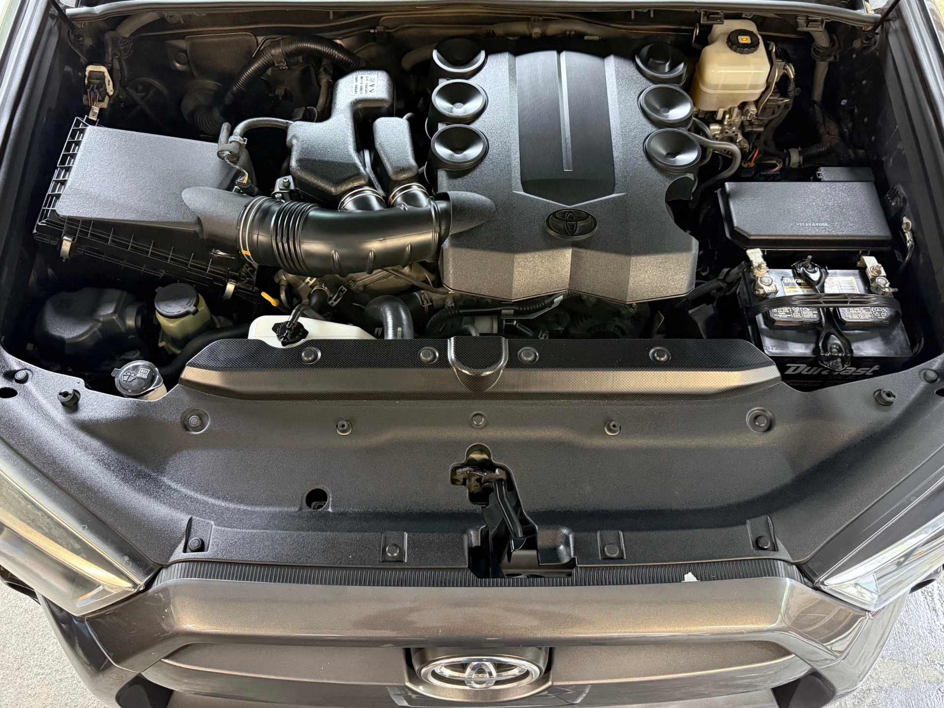 Used-2018-Toyota-4Runner-SR5