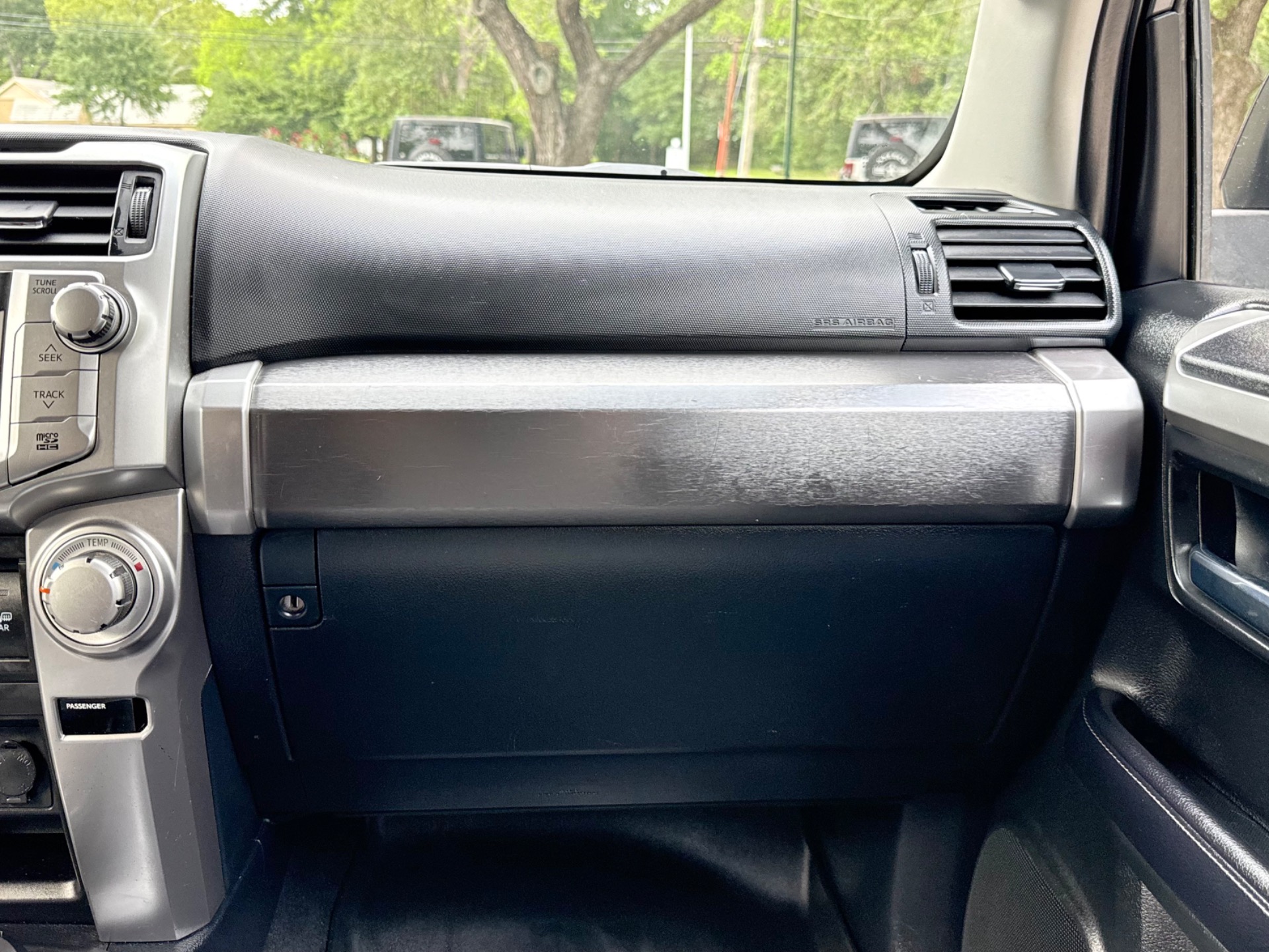Used-2018-Toyota-4Runner-SR5