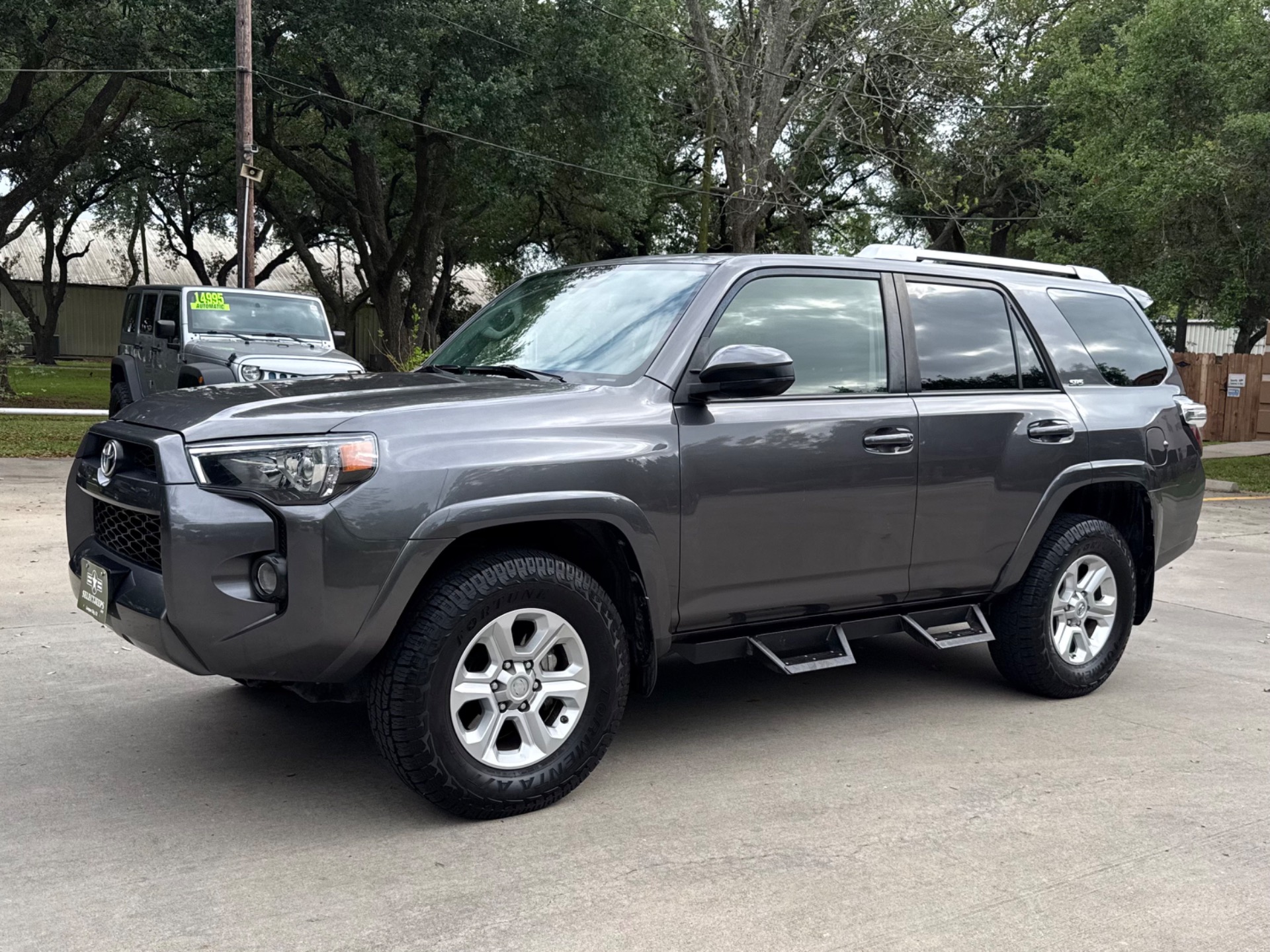 Used-2018-Toyota-4Runner-SR5