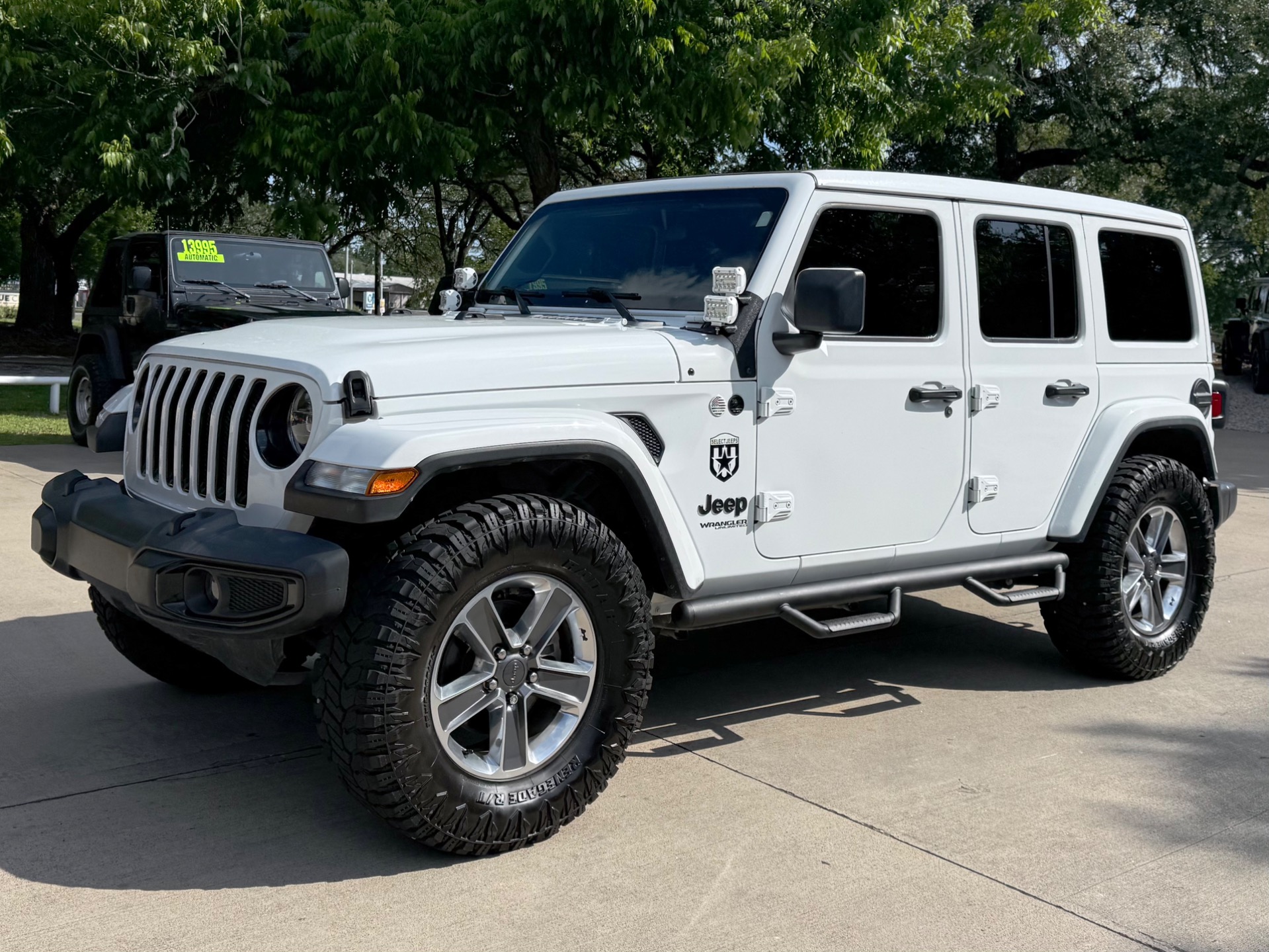 Used-2021-Jeep-Wrangler-Unlimited-Sahara-Altitude