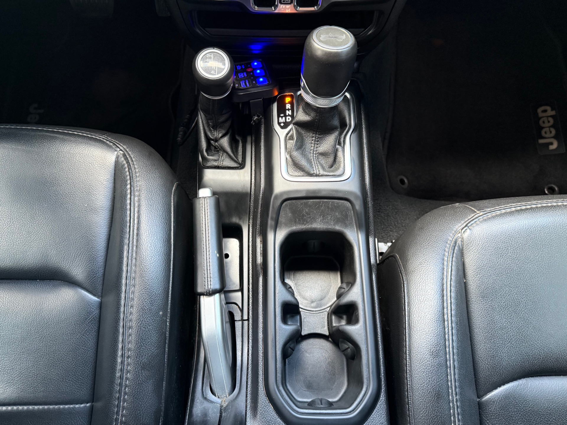 Used-2021-Jeep-Wrangler-Unlimited-Sahara-Altitude