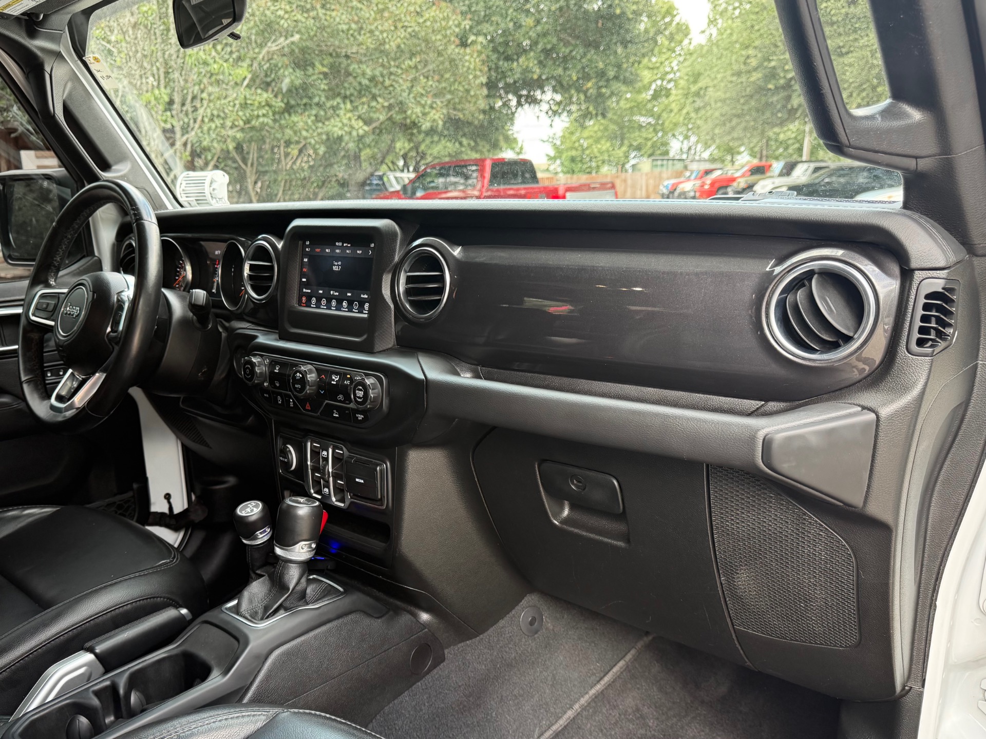 Used-2021-Jeep-Wrangler-Unlimited-Sahara-Altitude