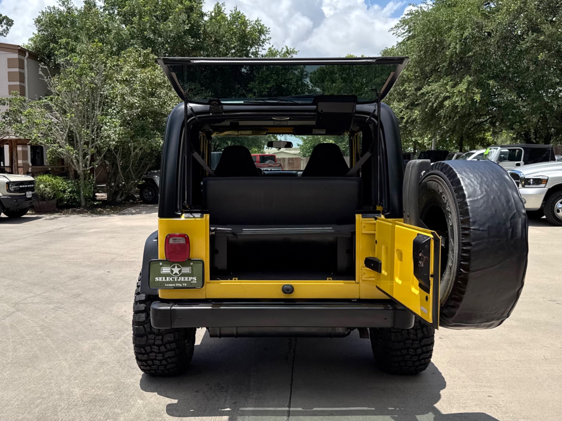 Used-2001-Jeep-Wrangler-Sport