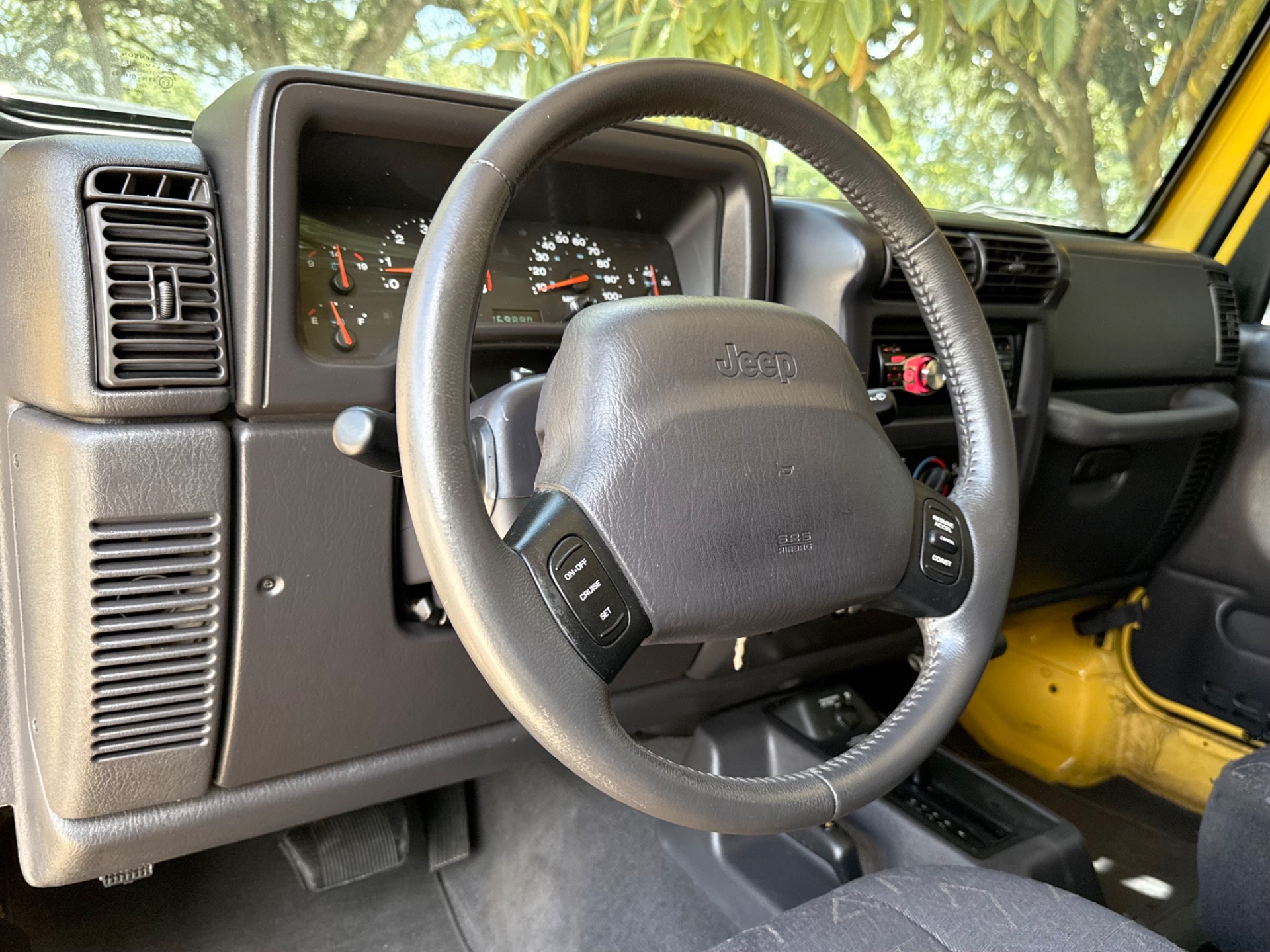 Used-2001-Jeep-Wrangler-Sport
