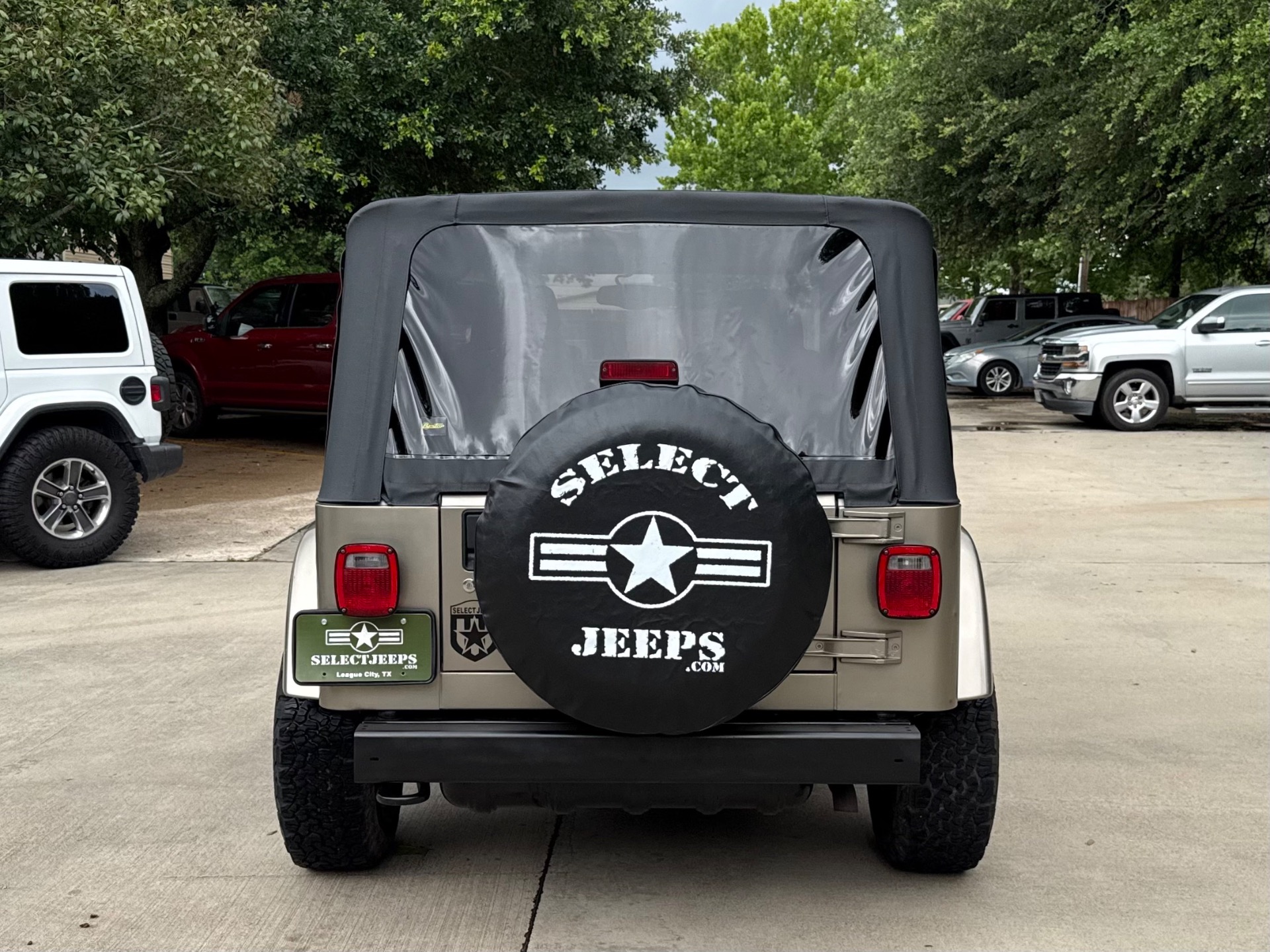 Used-2003-Jeep-Wrangler-Sahara