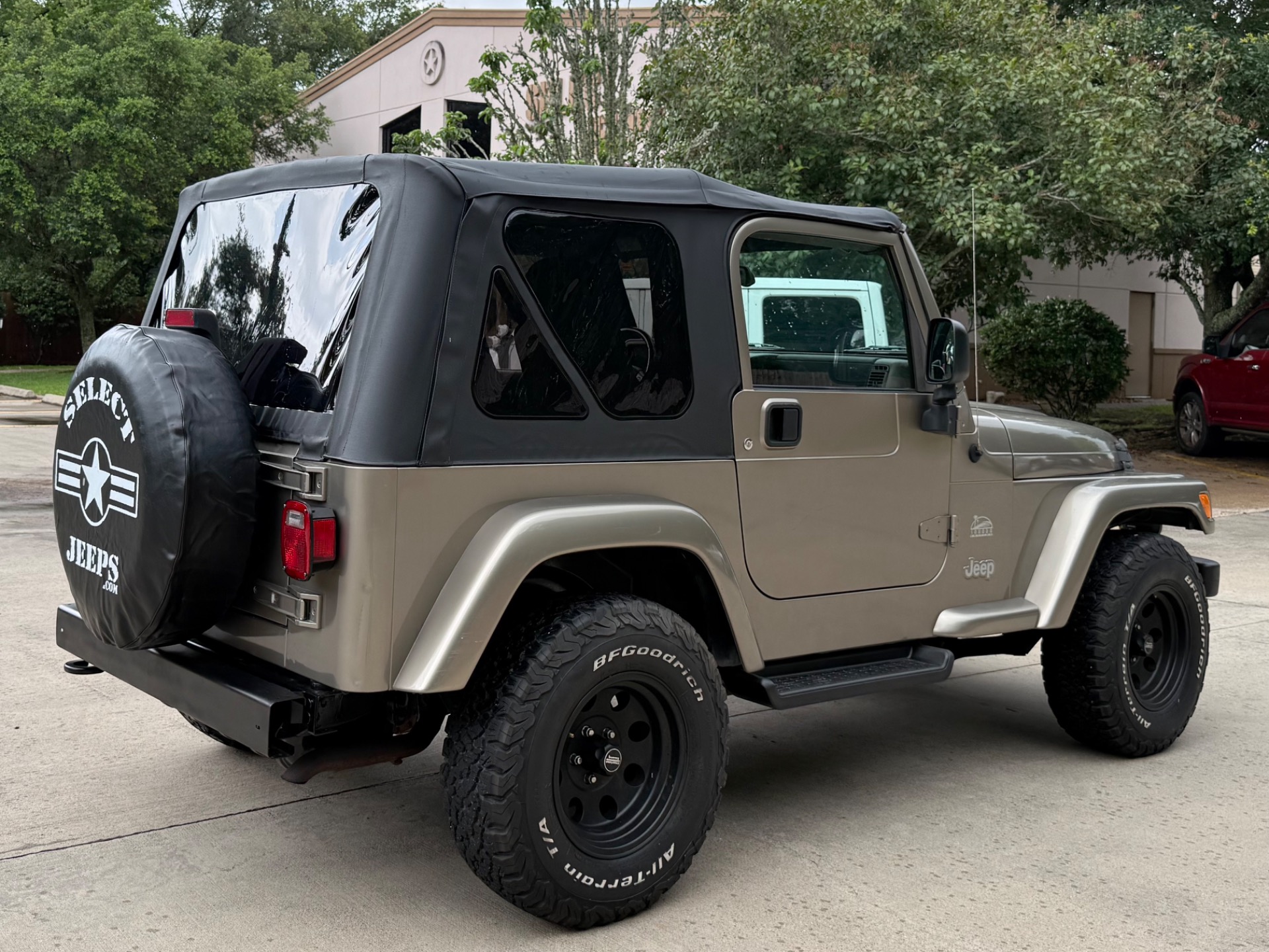 Used-2003-Jeep-Wrangler-Sahara