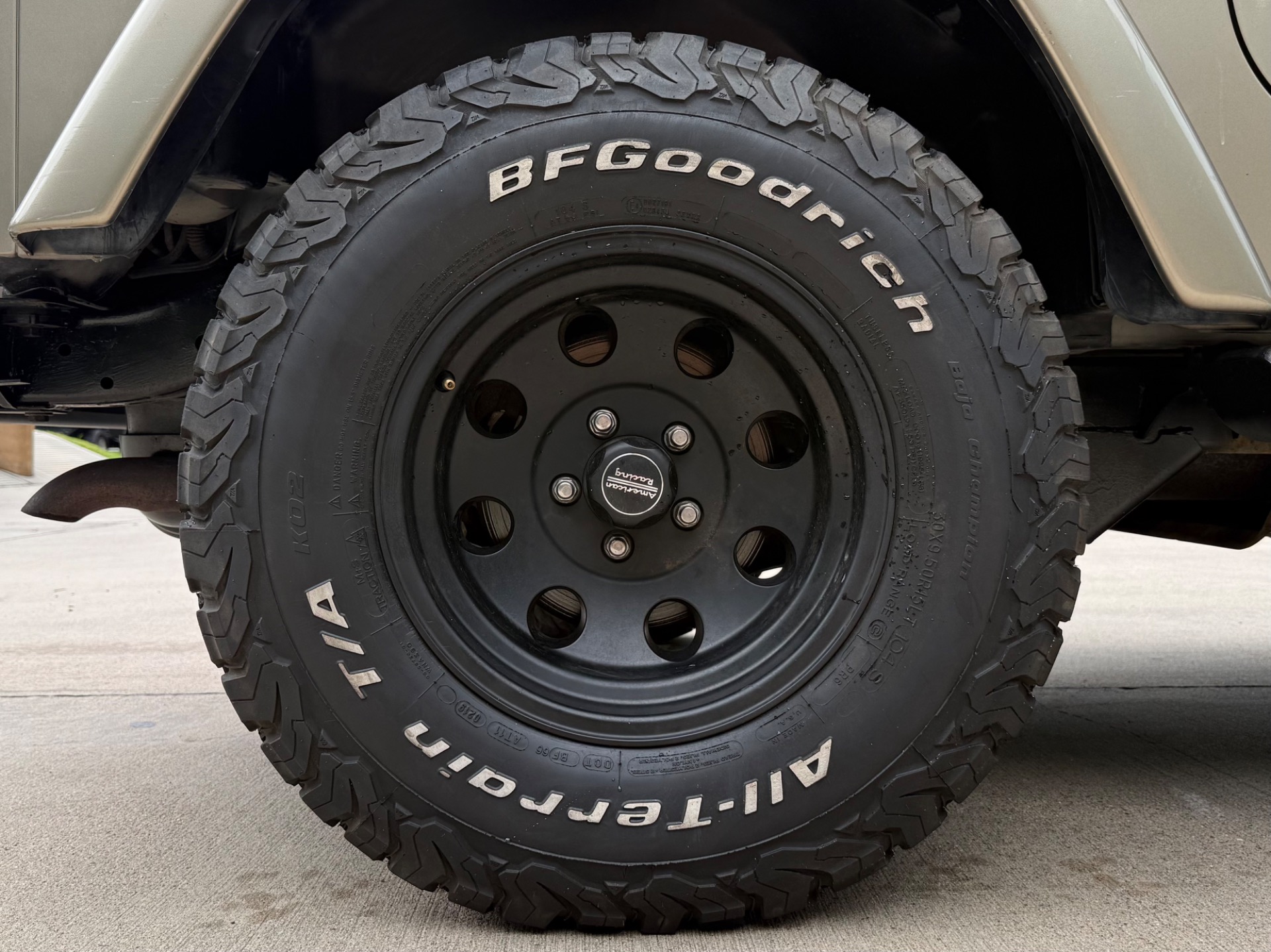 Used-2003-Jeep-Wrangler-Sahara