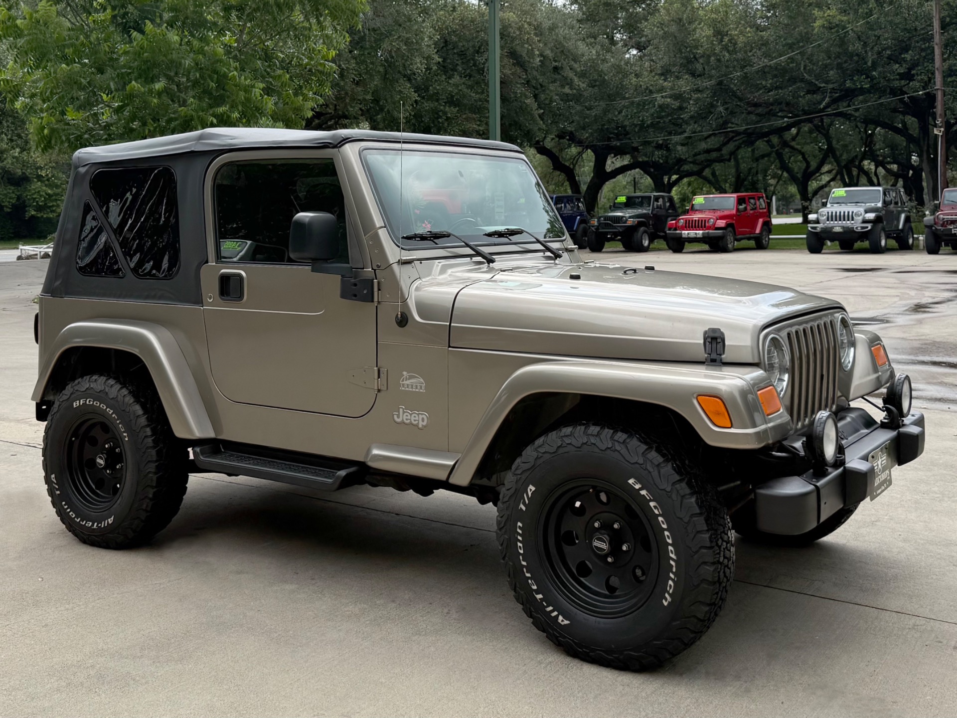 Used-2003-Jeep-Wrangler-Sahara