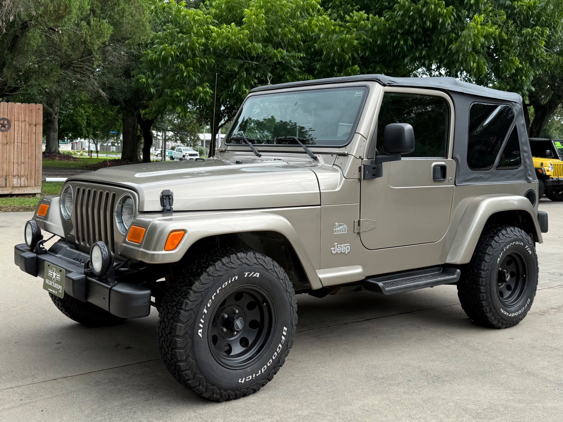 Used-2003-Jeep-Wrangler-Sahara