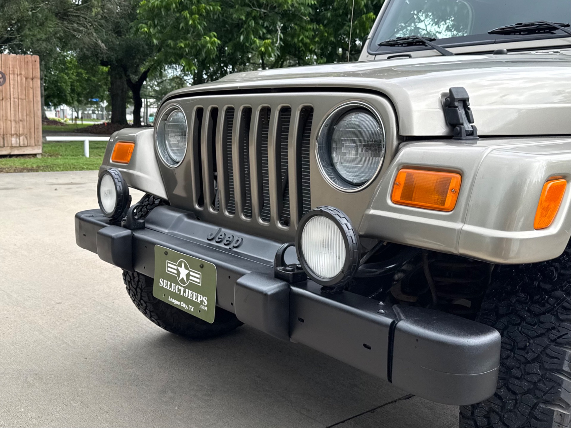 Used-2003-Jeep-Wrangler-Sahara
