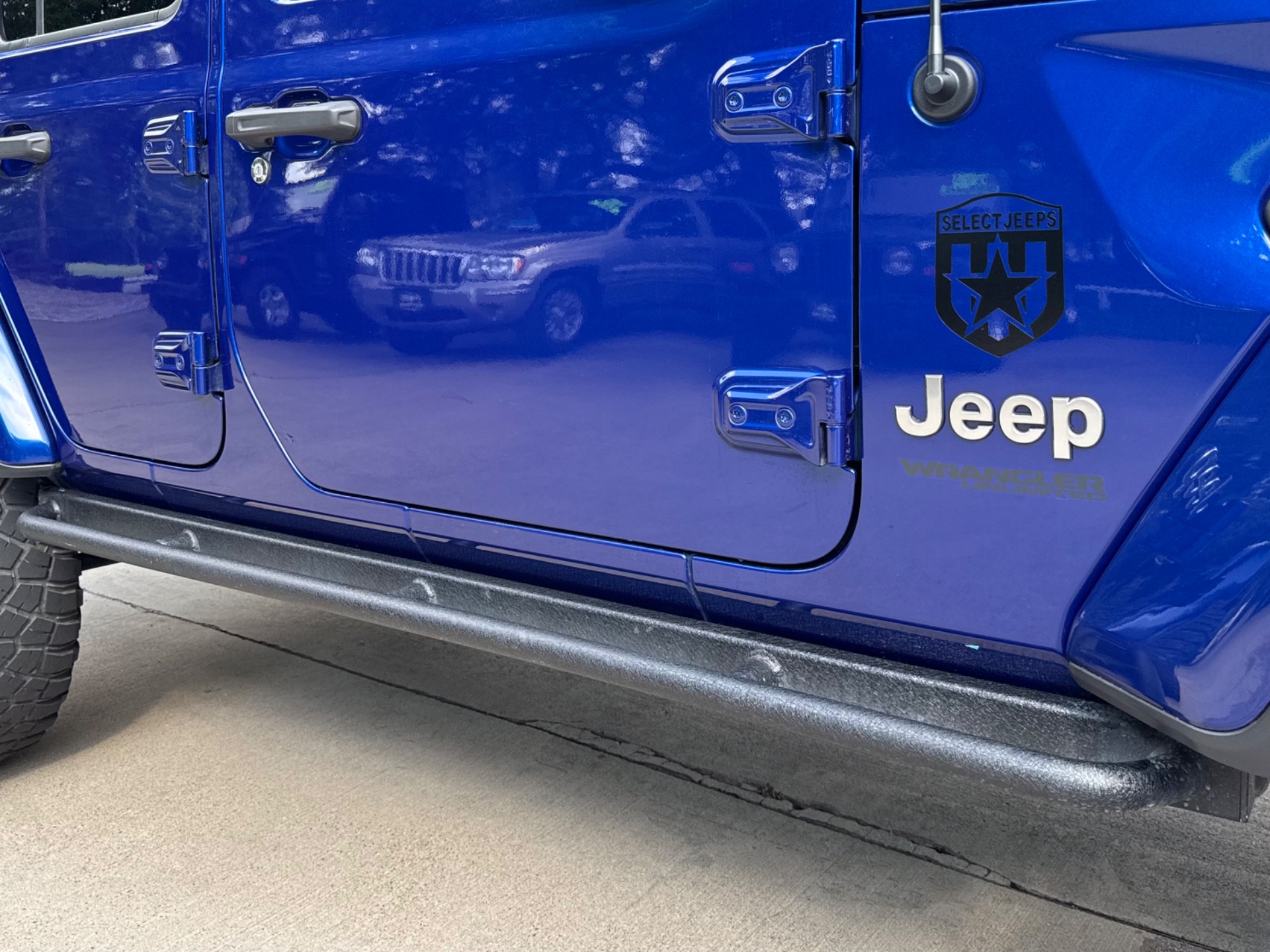 Used-2019-Jeep-Wrangler-Unlimited-Sahara