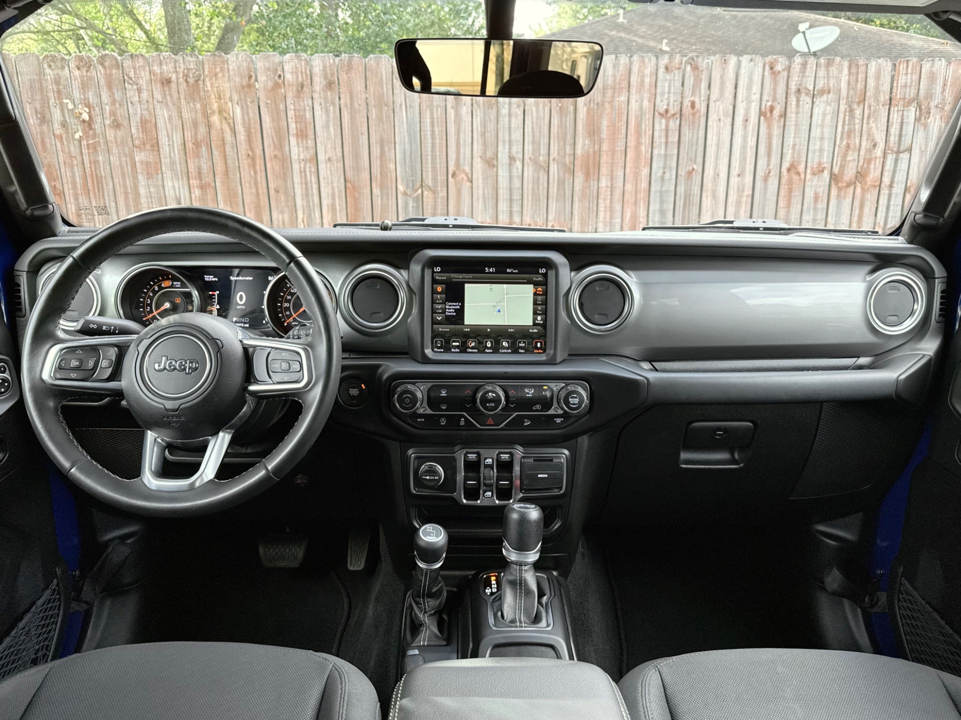 Used-2019-Jeep-Wrangler-Unlimited-Sahara