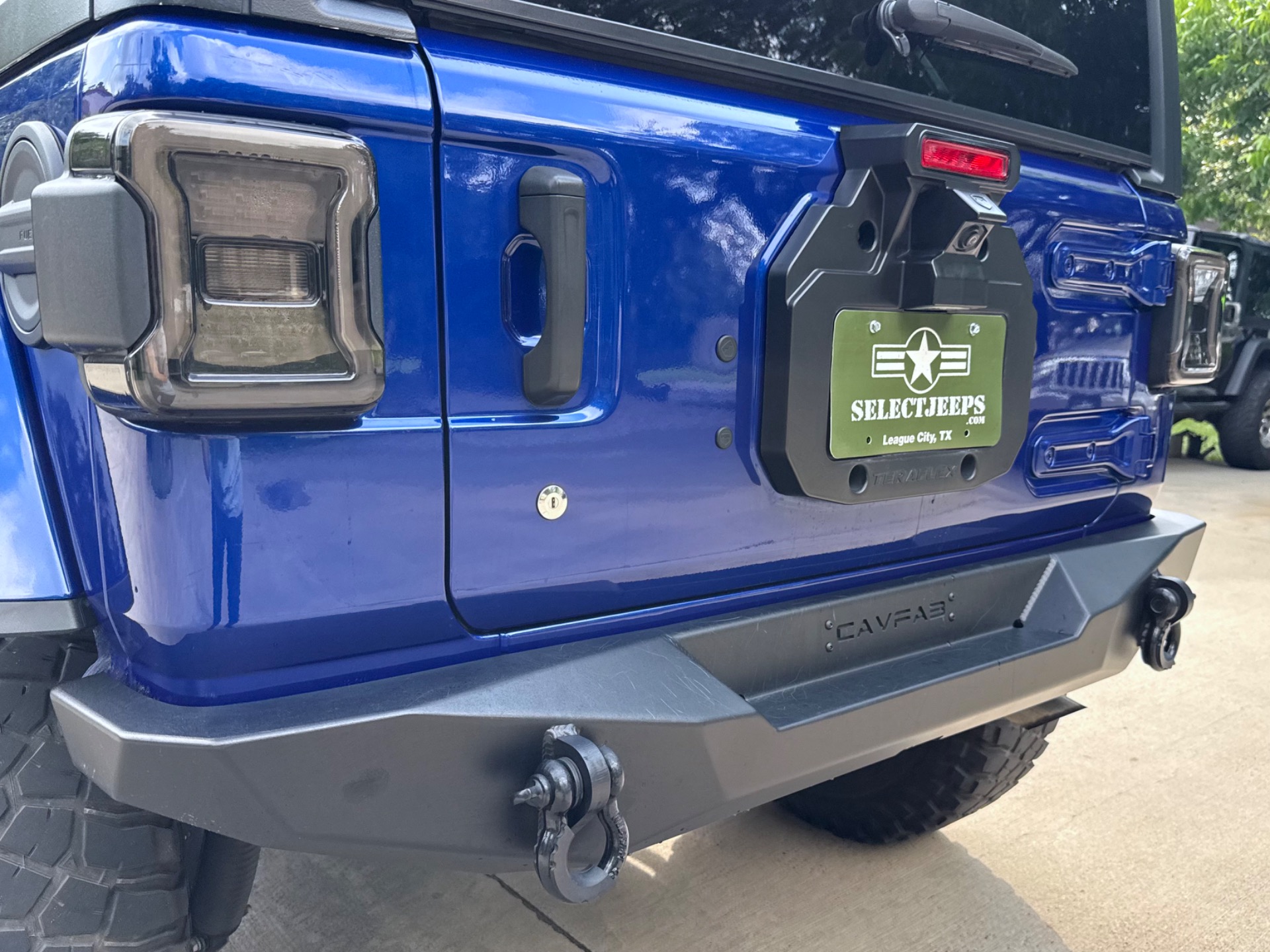 Used-2019-Jeep-Wrangler-Unlimited-Sahara