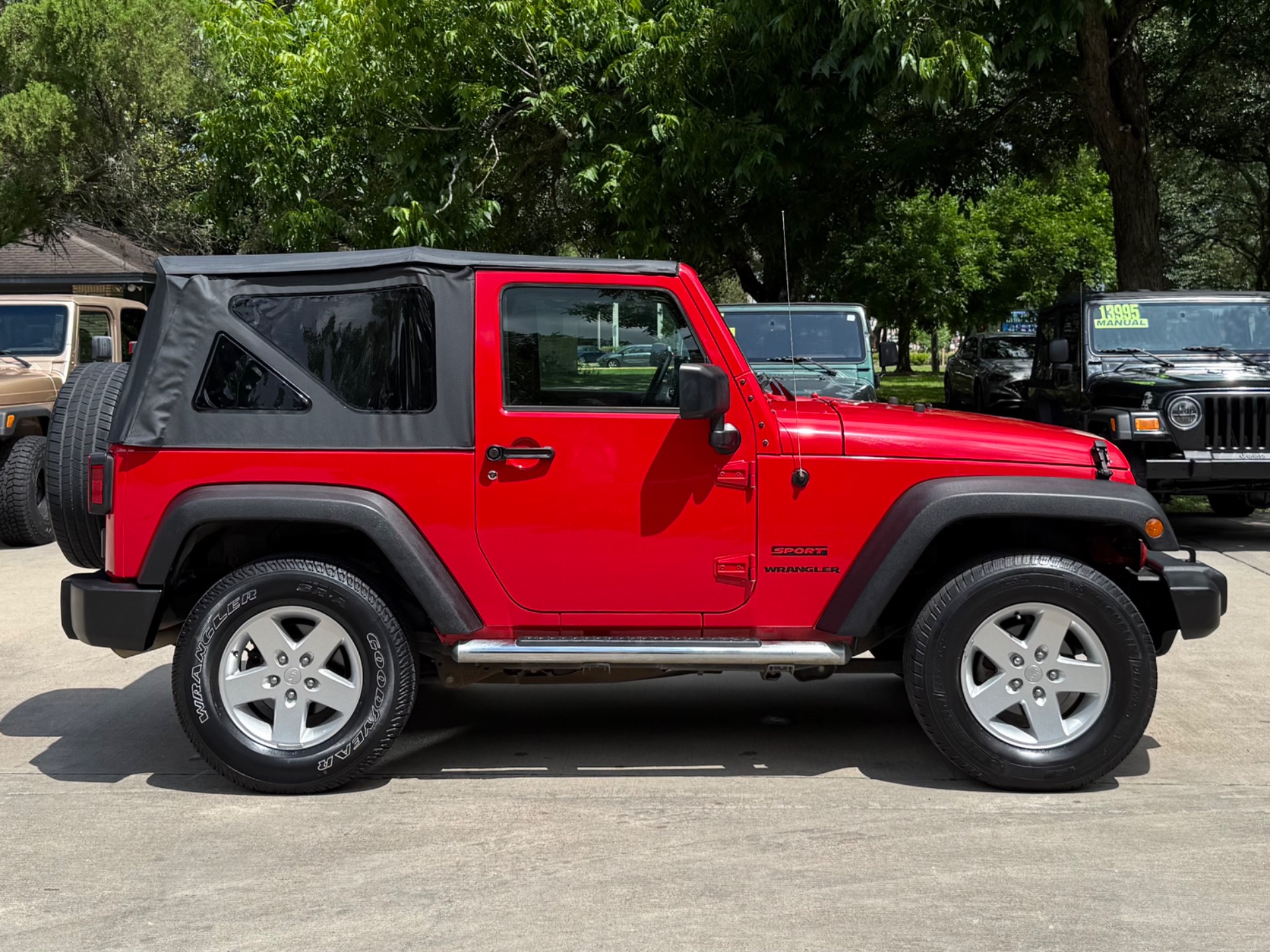 Used-2017-Jeep-Wrangler-Sport