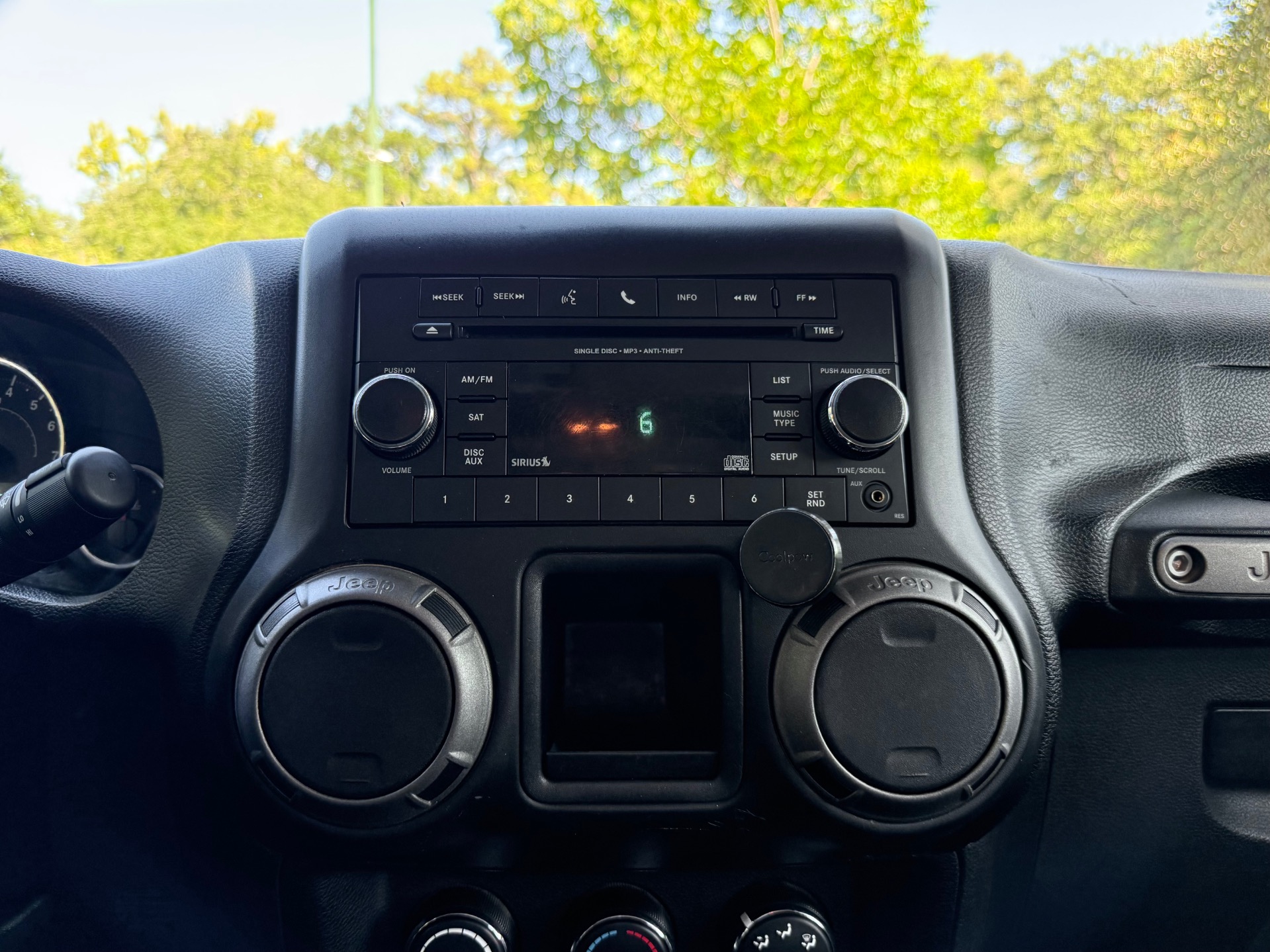 Used-2016-Jeep-Wrangler-Unlimited-Sport