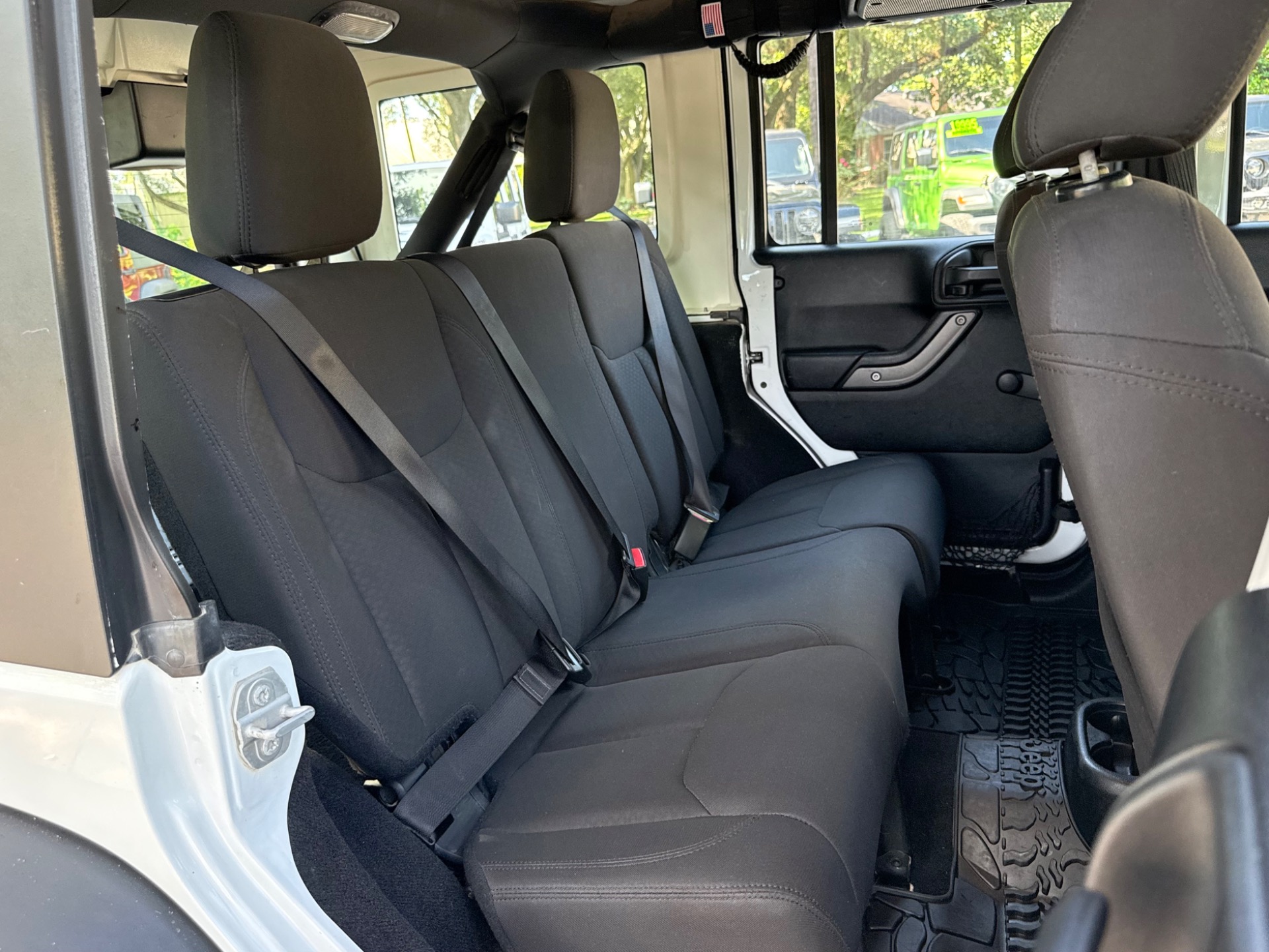Used-2016-Jeep-Wrangler-Unlimited-Sport