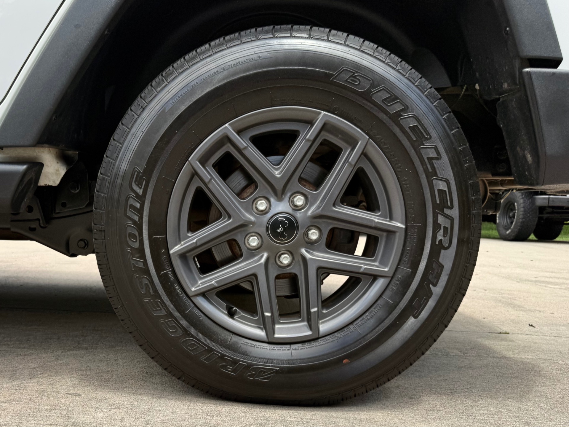 Used-2016-Jeep-Wrangler-Unlimited-Sport