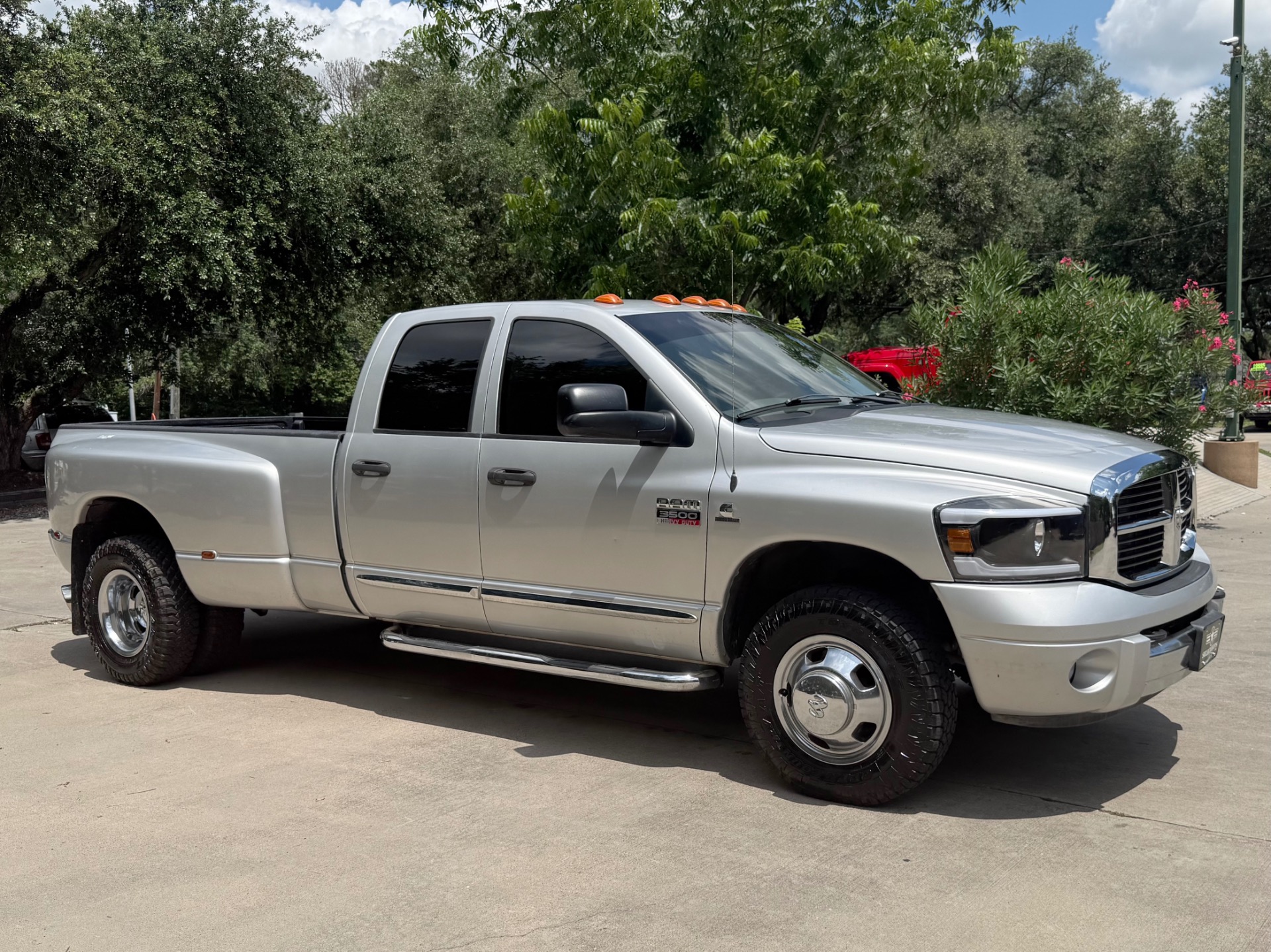 Used-2007-Dodge-Ram-3500-Laramie
