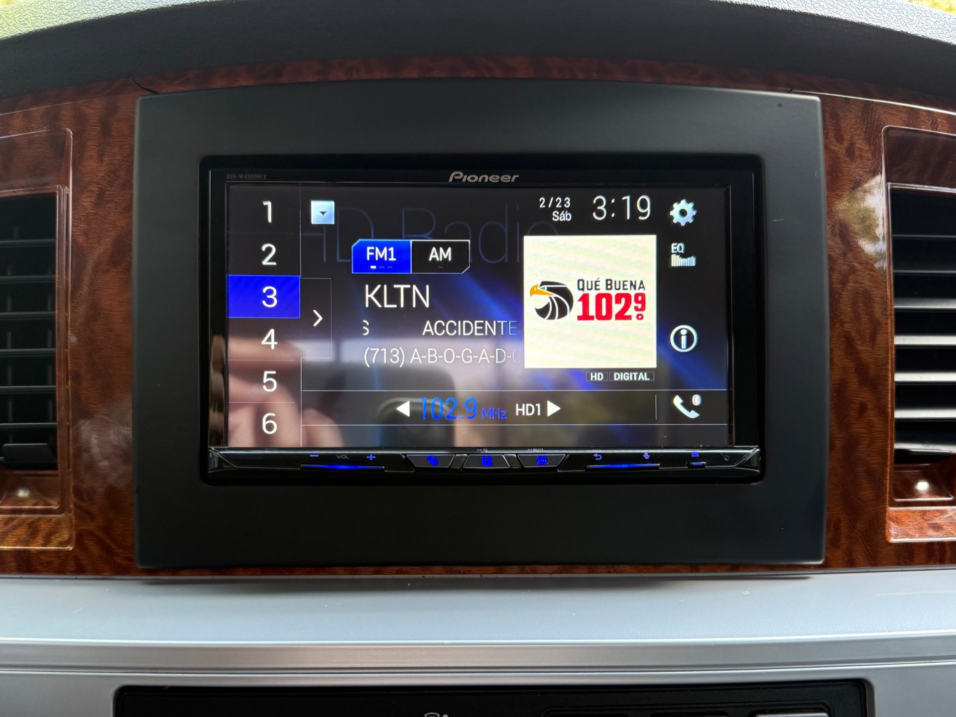 Used-2007-Dodge-Ram-3500-Laramie