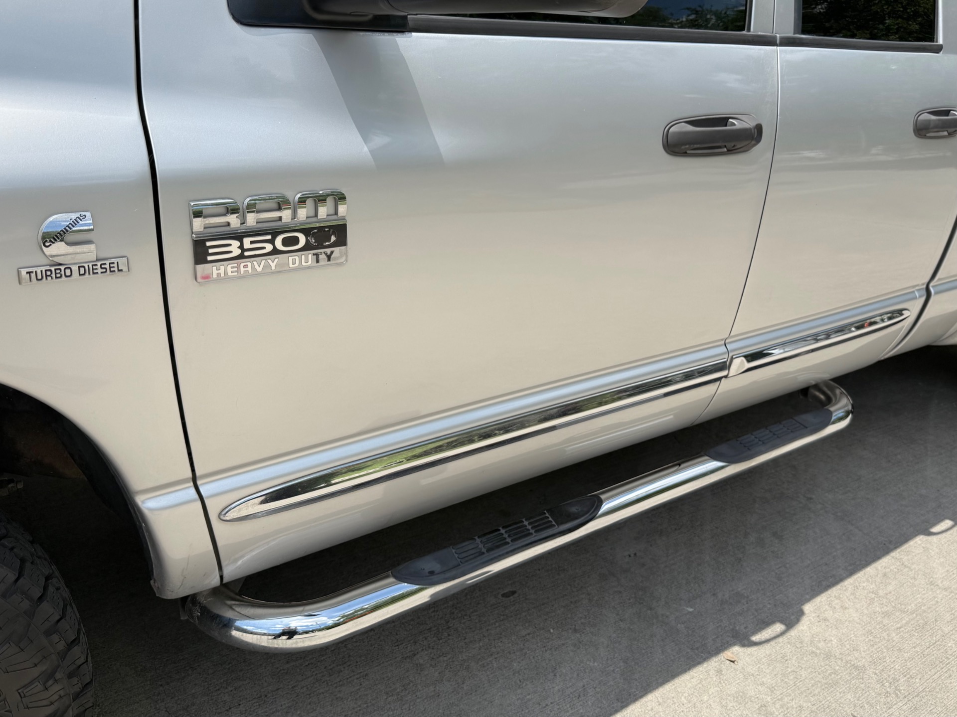 Used-2007-Dodge-Ram-3500-Laramie