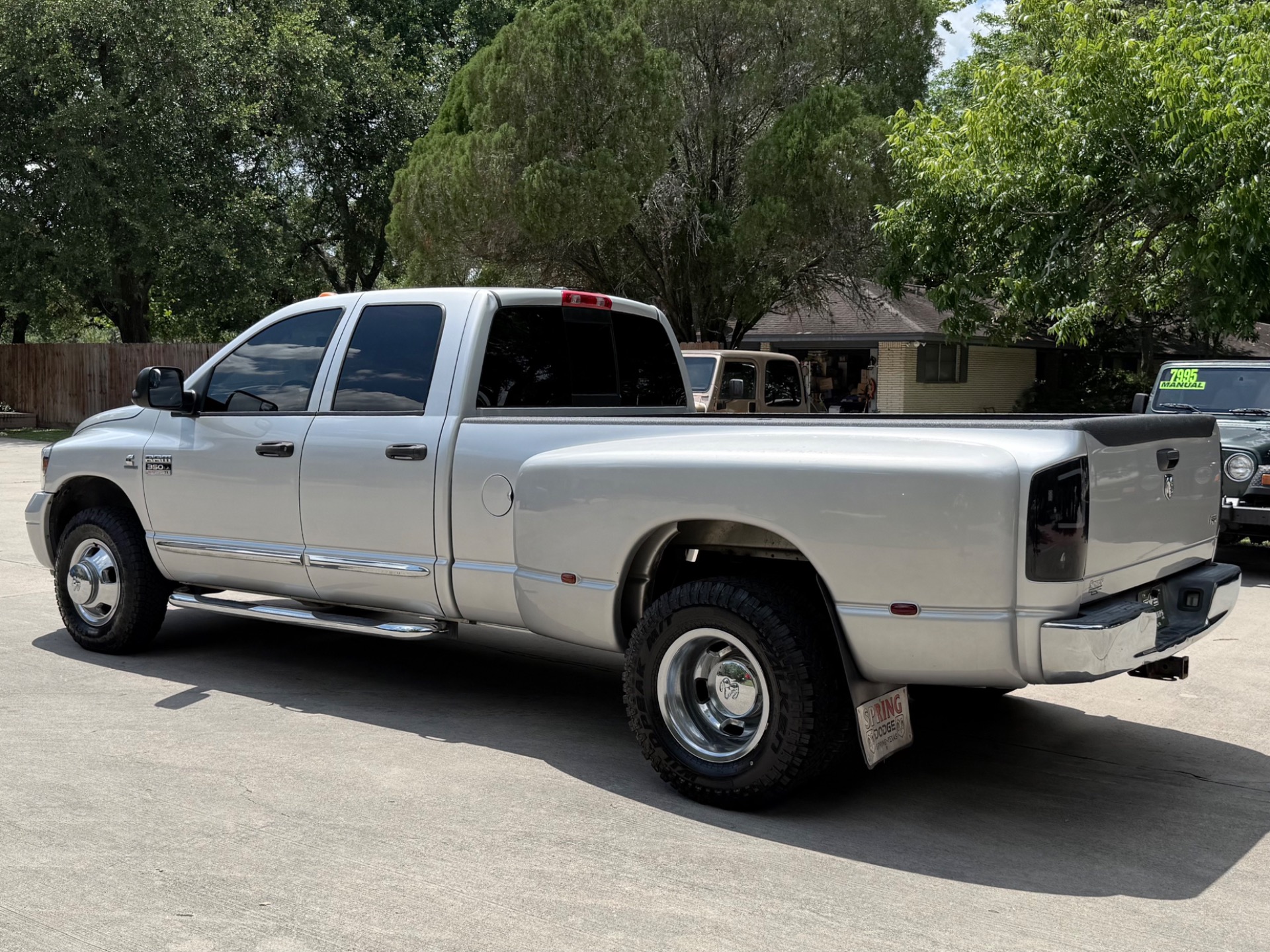 Used-2007-Dodge-Ram-3500-Laramie
