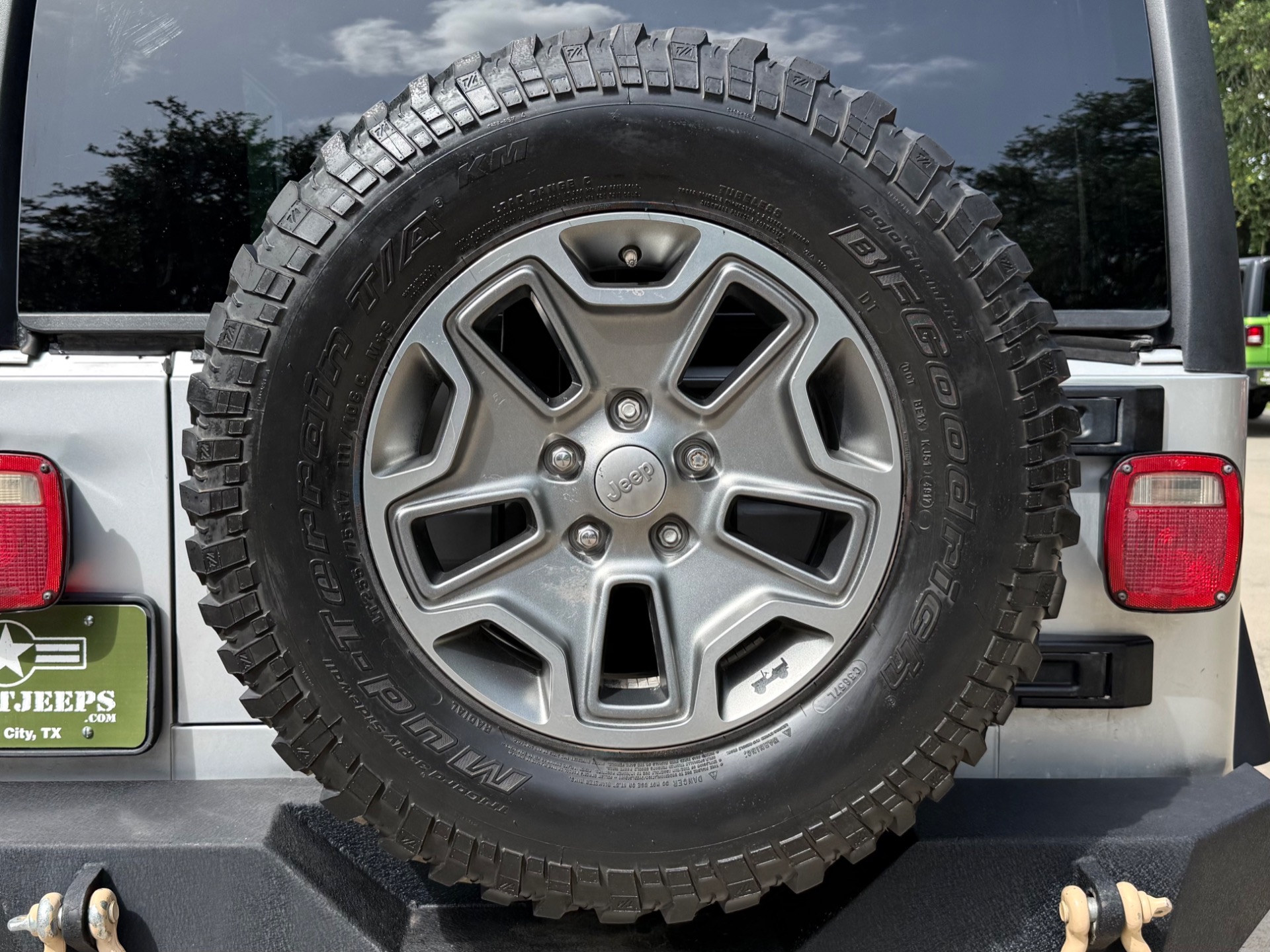 Used-2006-Jeep-Wrangler-X
