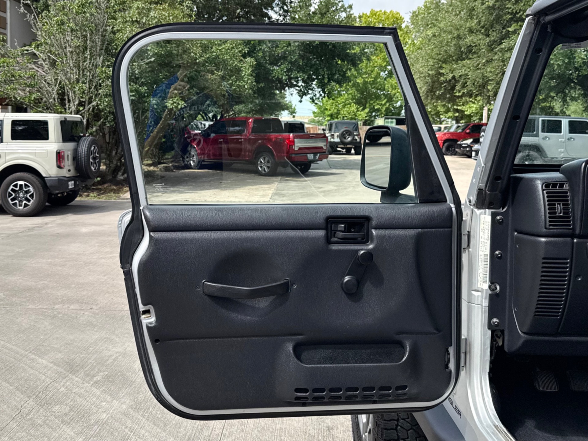 Used-2006-Jeep-Wrangler-X