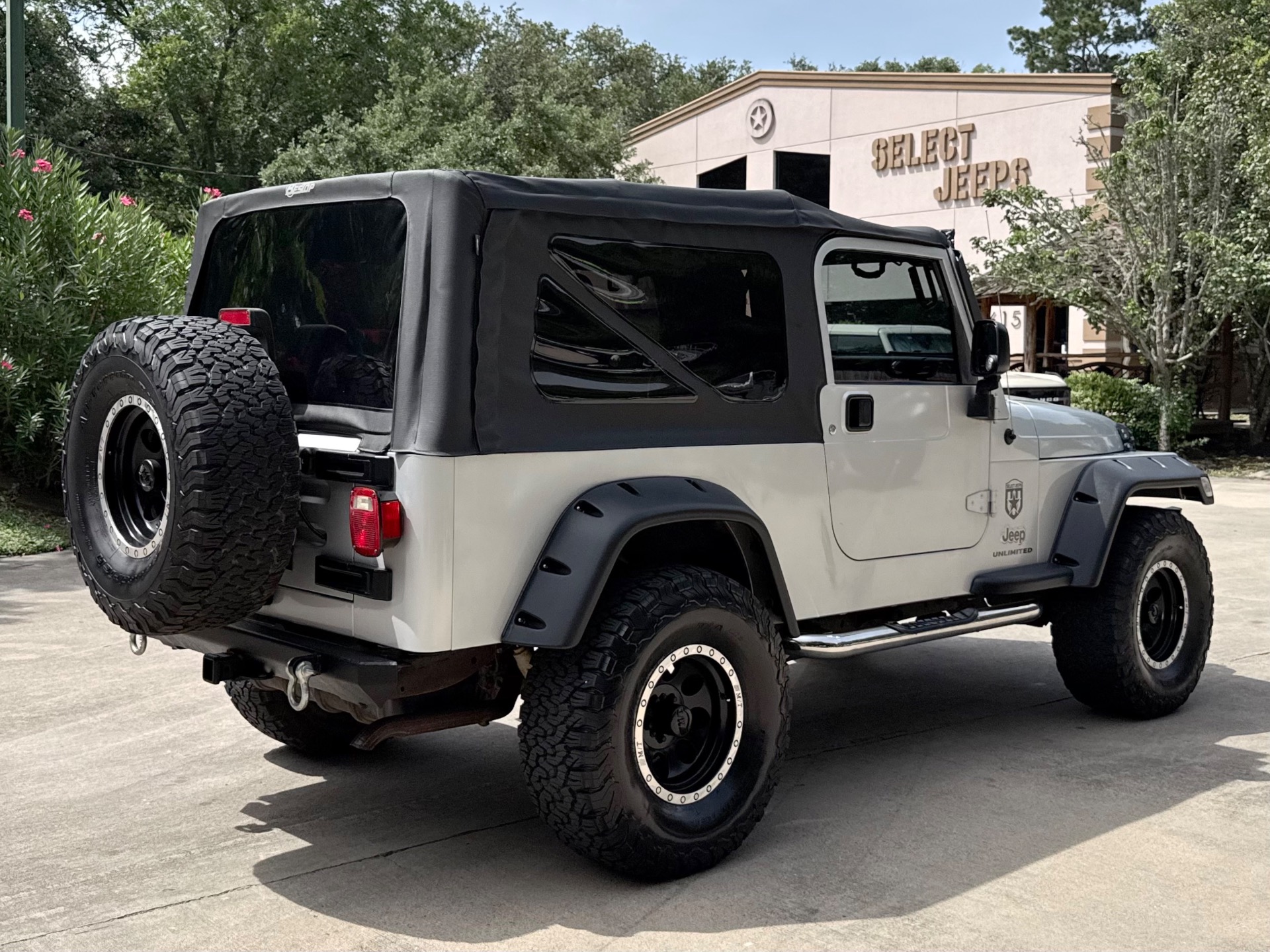 Used-2005-Jeep-Wrangler-Unlimited