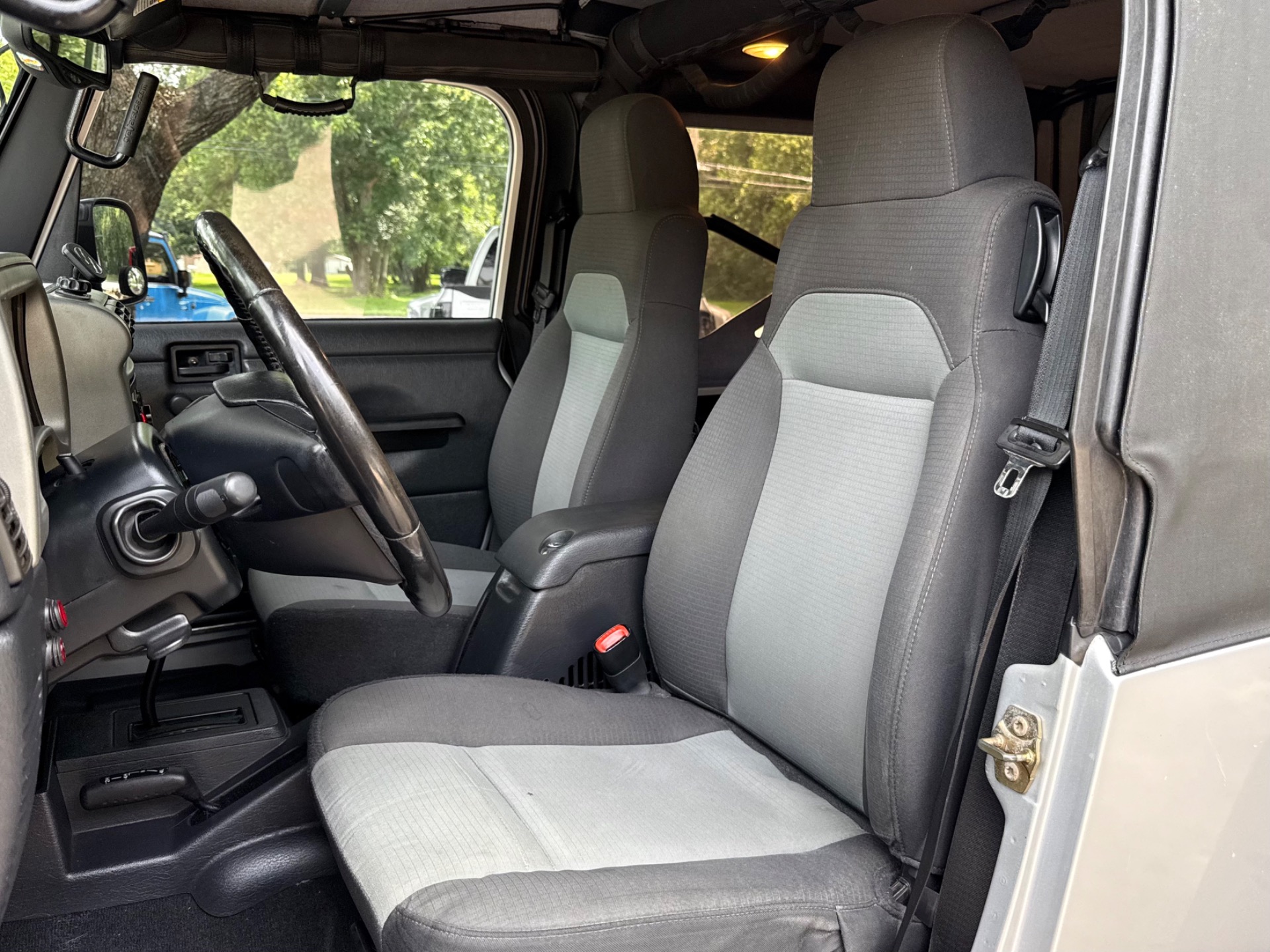 Used-2005-Jeep-Wrangler-Unlimited